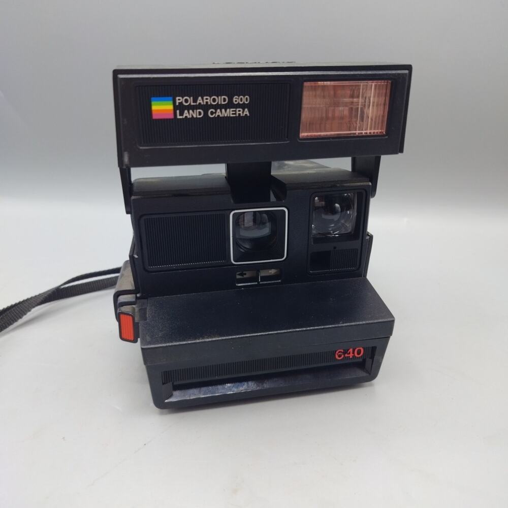 Polaroid 600 Land Camera Series 640 Instant Film Camera -